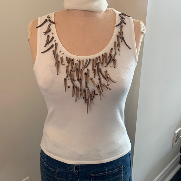 Bandolera cream fine knit tank top with wood and sequin beading. Lightly worn - Picture 1 of 6